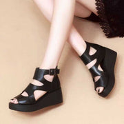All-match Sandals, Lightweight Seasonal Shoes, One-word Buckle And Platform Platform Wedge Shoes